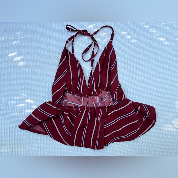 Flowy Bra/Crop Top - Picture 2 of 2